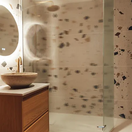 De Gamme - Centre - 3 Etoiles Daire *